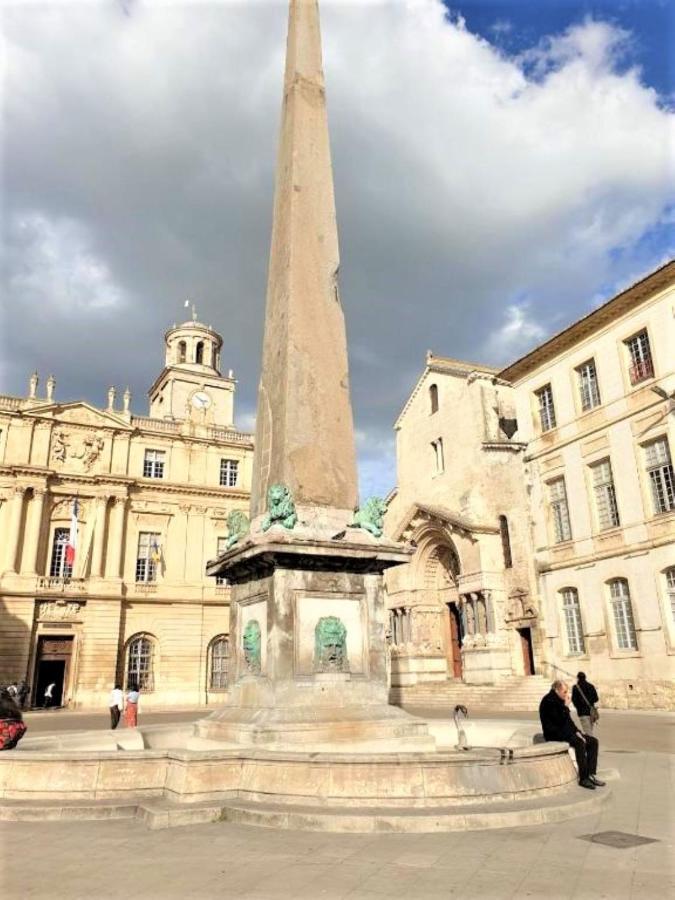 L'Appart De La Rue Balze Arles Esterno foto
