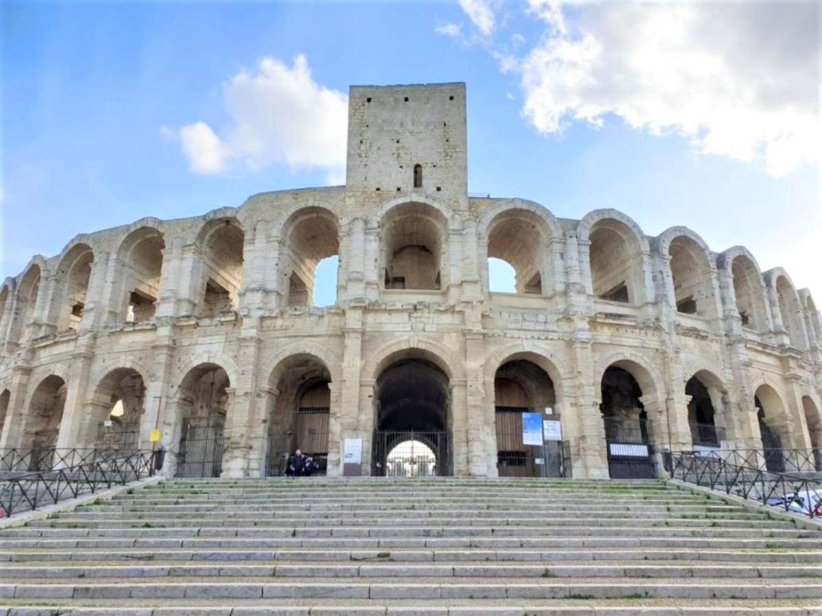 L'Appart De La Rue Balze Arles Esterno foto